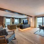 Nidus Luxury *