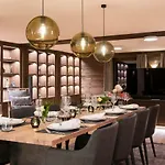 Nidus Luxury * レッヒ
